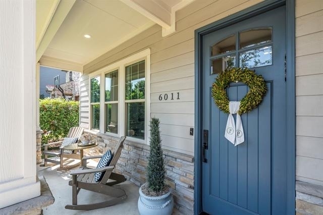 6011 Goodwin Avenue - Photo 1