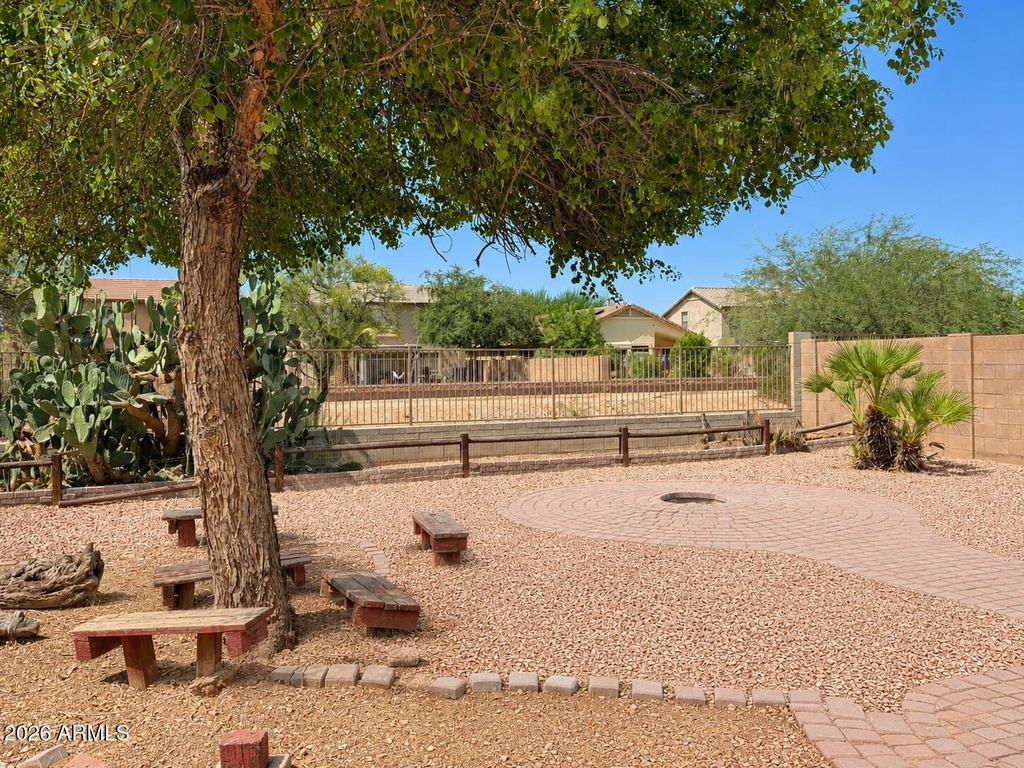 120 W Love Road - Photo 12
