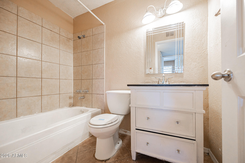 2130 W Cortez Avenue - Photo 18