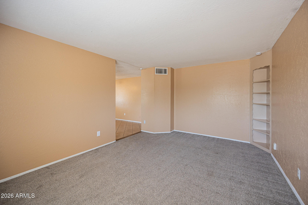 2130 W Cortez Avenue - Photo 5