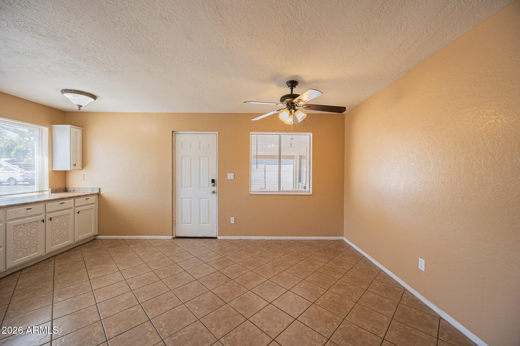 2130 W Cortez Avenue - Photo 7
