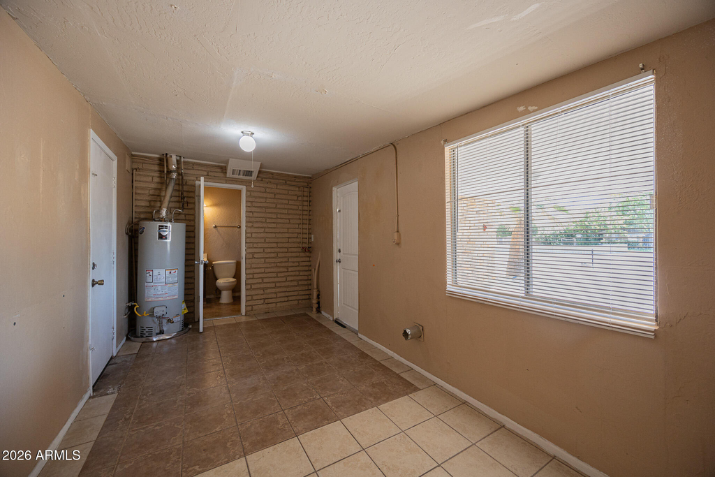 2130 W Cortez Avenue - Photo 20