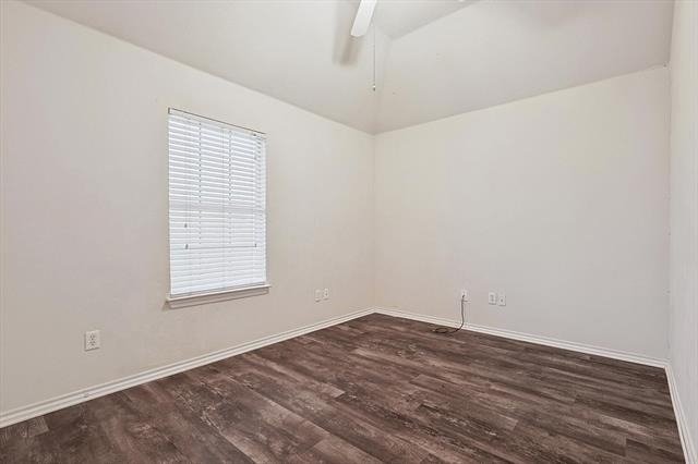 8837 Sunset Trace Drive - Photo 19