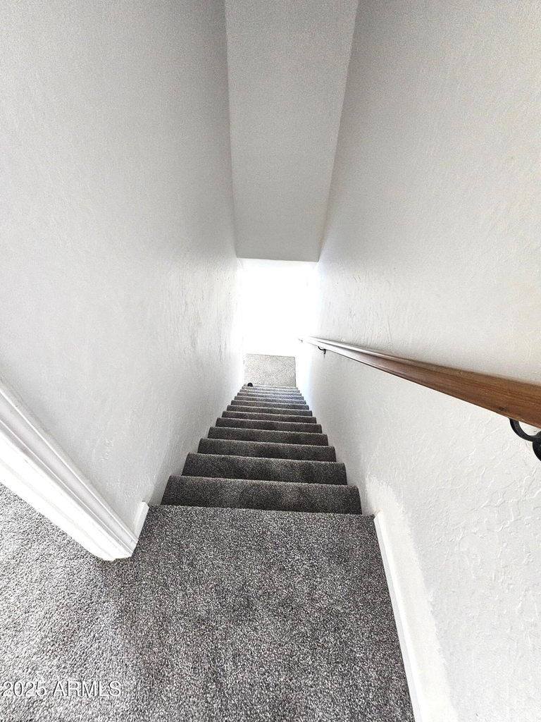 1429 S 15th Avenue - Photo 9