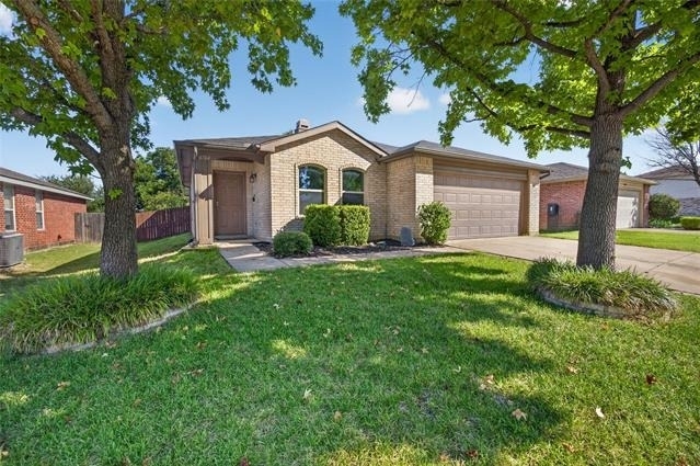8704 Swan Park Drive - Photo 0