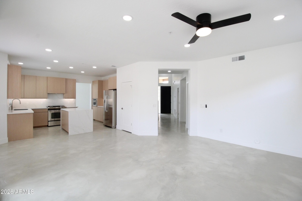 15019 N 100th Way - Photo 8