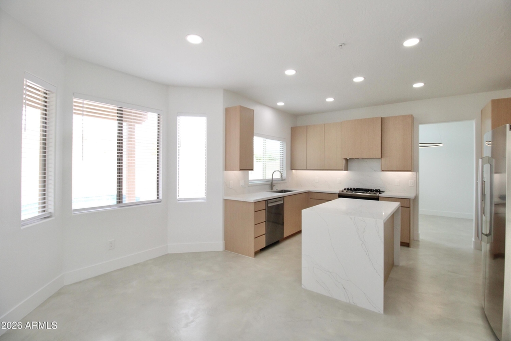 15019 N 100th Way - Photo 6