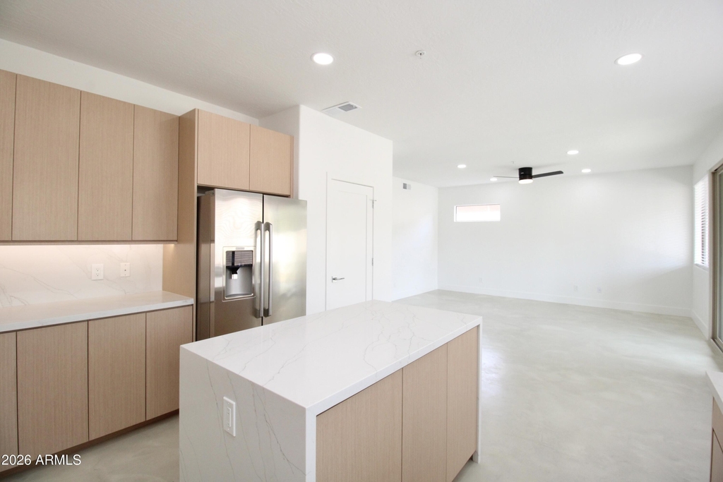 15019 N 100th Way - Photo 4