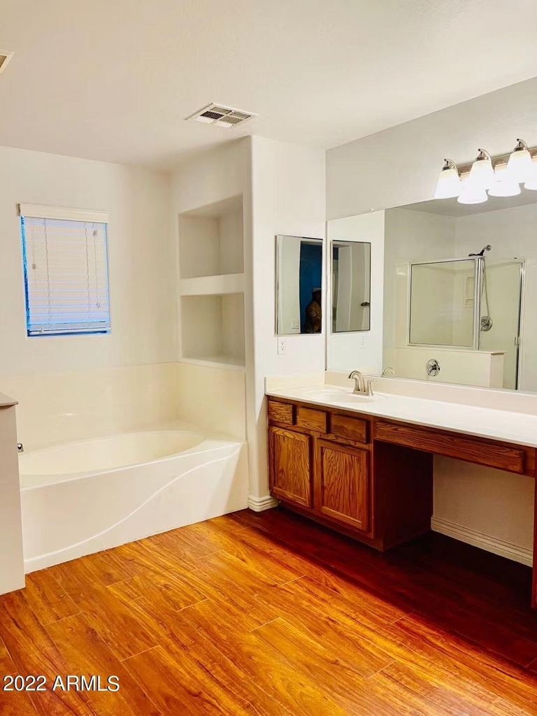 1704 S Falcon Drive - Photo 5
