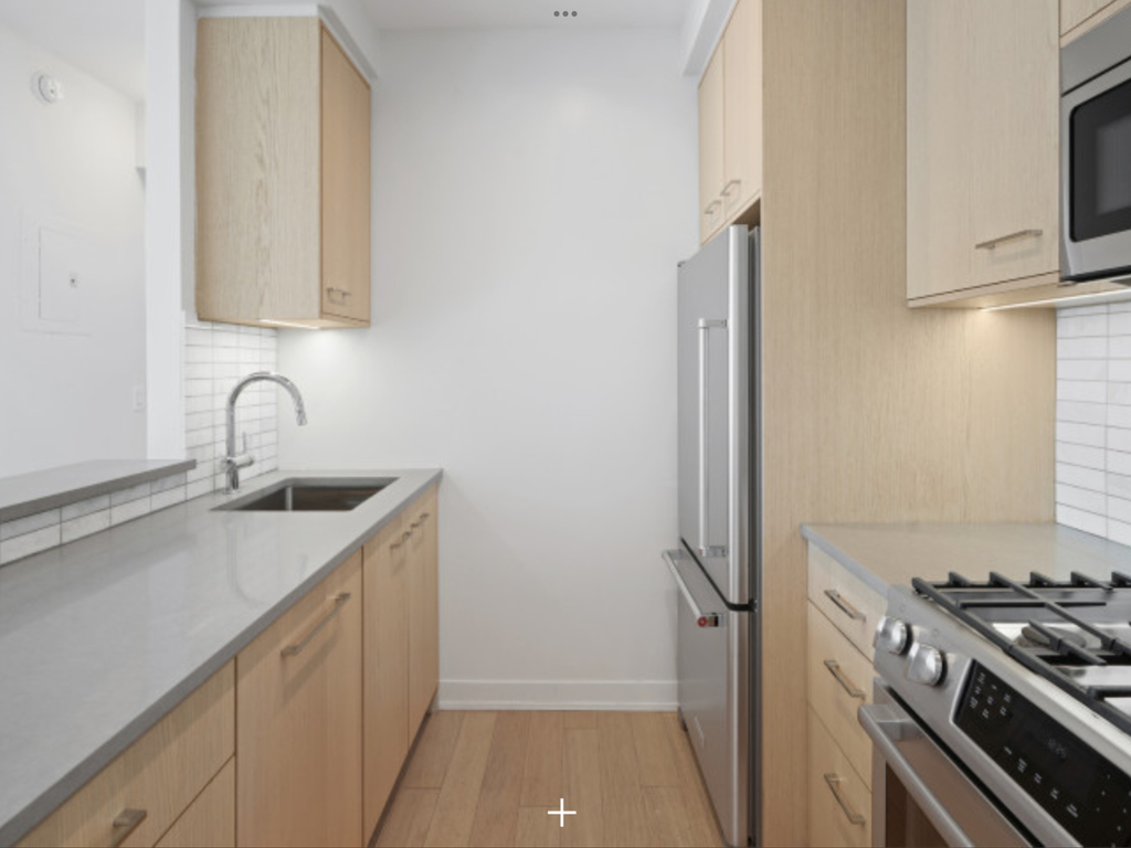 407 Park Avenue South - Photo 4