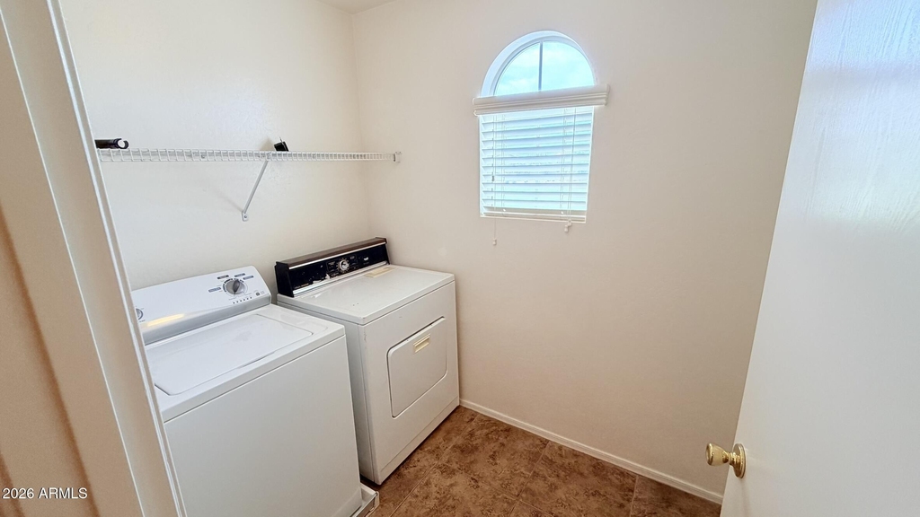 44989 W Woody Road - Photo 10