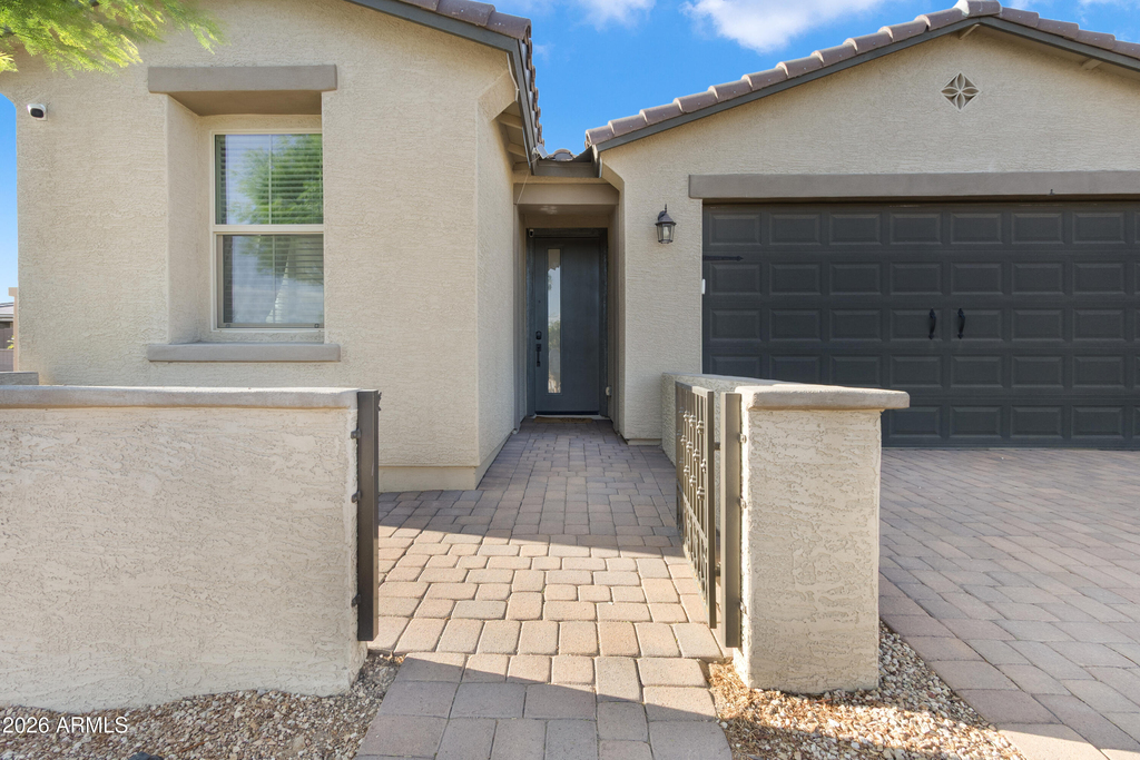 24194 W Whyman Avenue - Photo 3
