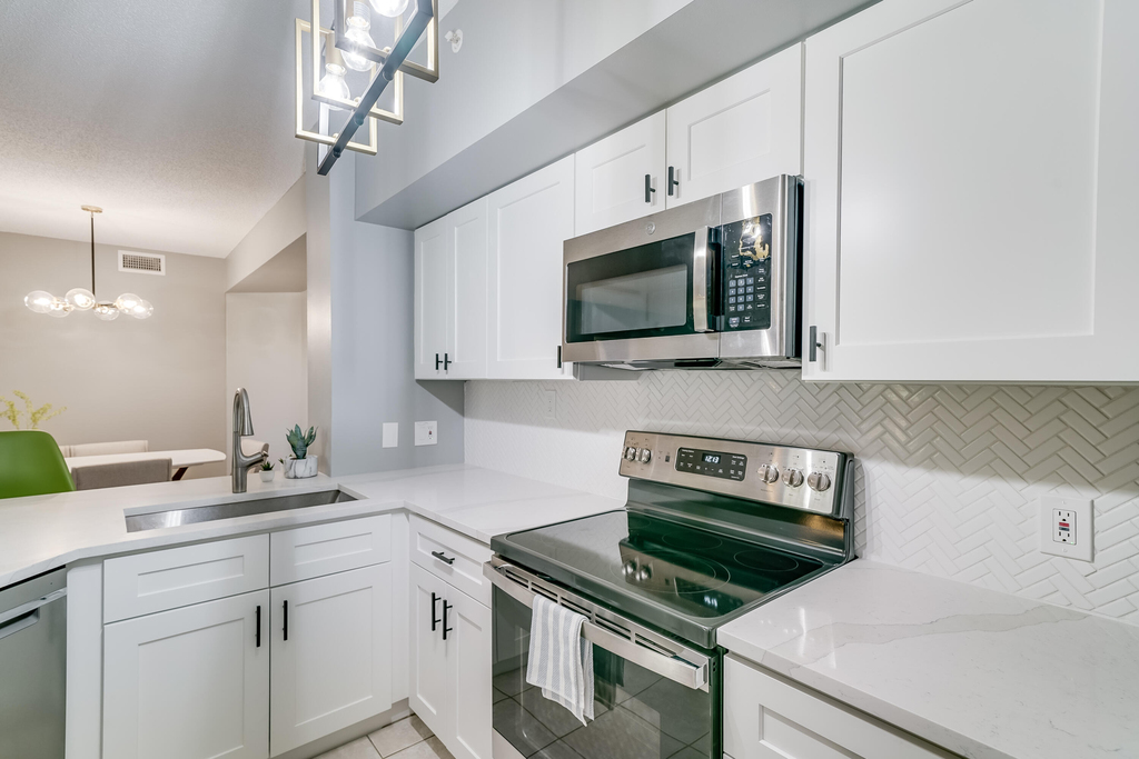 11780 St Andrews Place - Photo 4