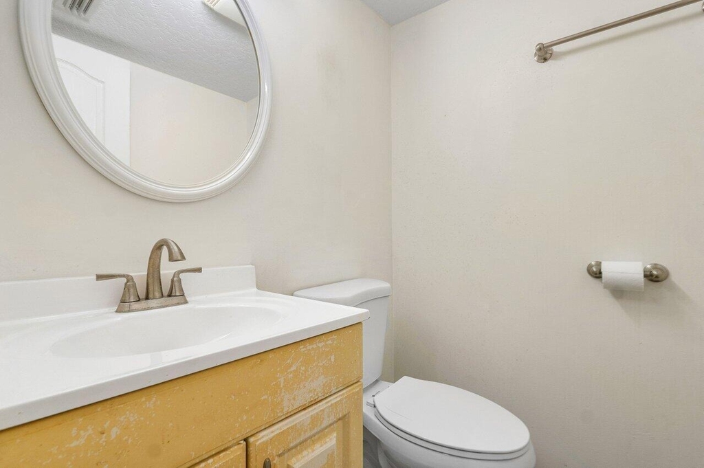 2615 Ne 1st Court - Photo 18