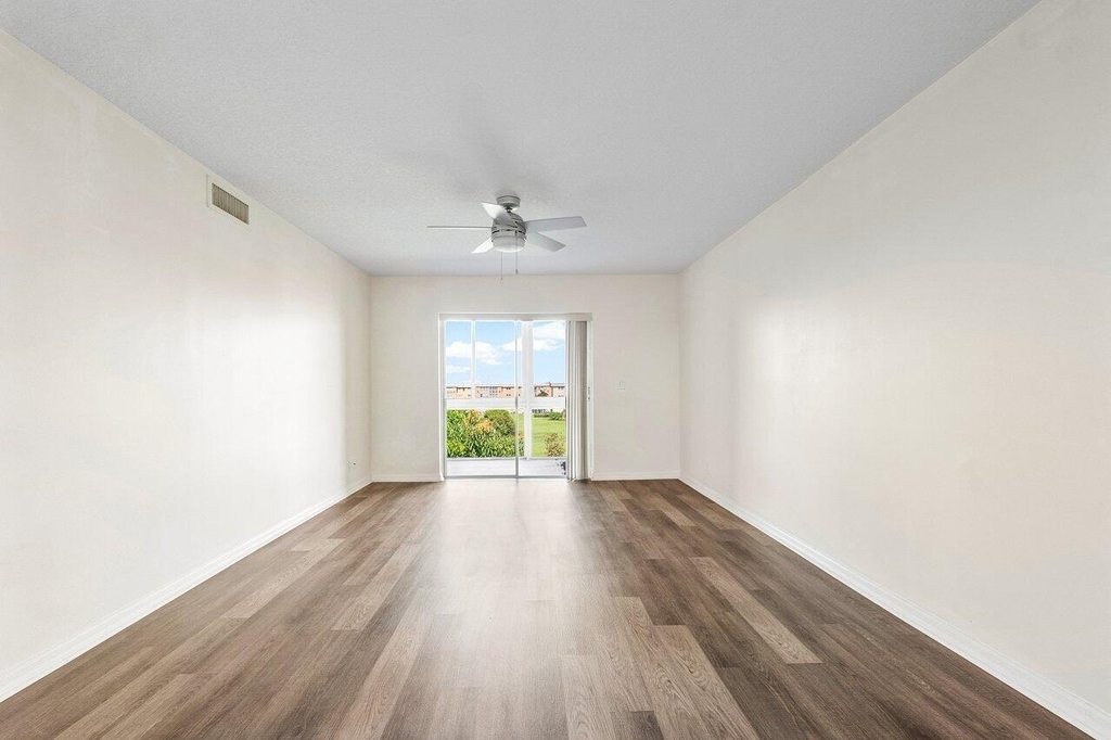 2615 Ne 1st Court - Photo 10