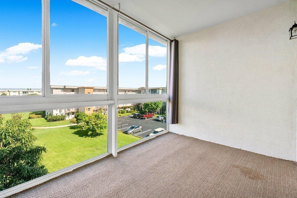 2615 Ne 1st Court - Photo 11