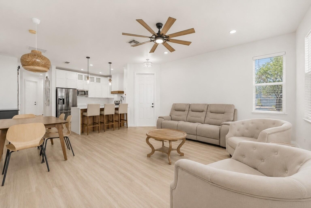 205 Shelley Lane - Photo 6