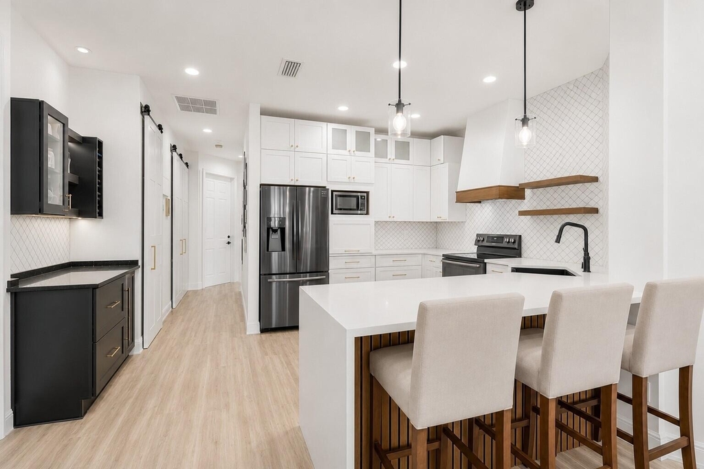 205 Shelley Lane - Photo 4