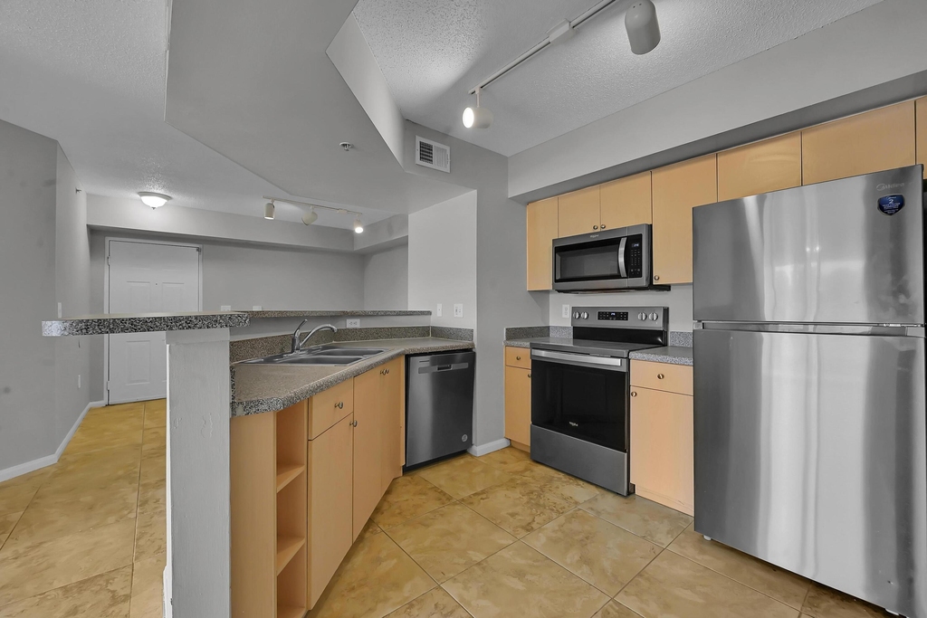 3638 Nw Mediterranean Lane - Photo 0