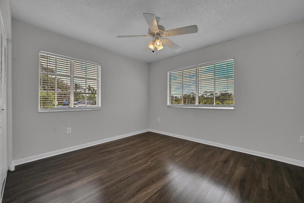 3638 Nw Mediterranean Lane - Photo 22