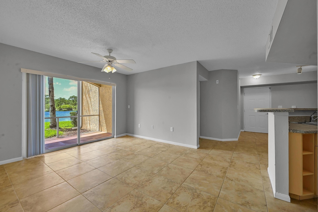 3638 Nw Mediterranean Lane - Photo 32