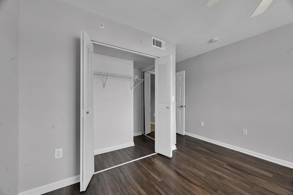 3638 Nw Mediterranean Lane - Photo 24