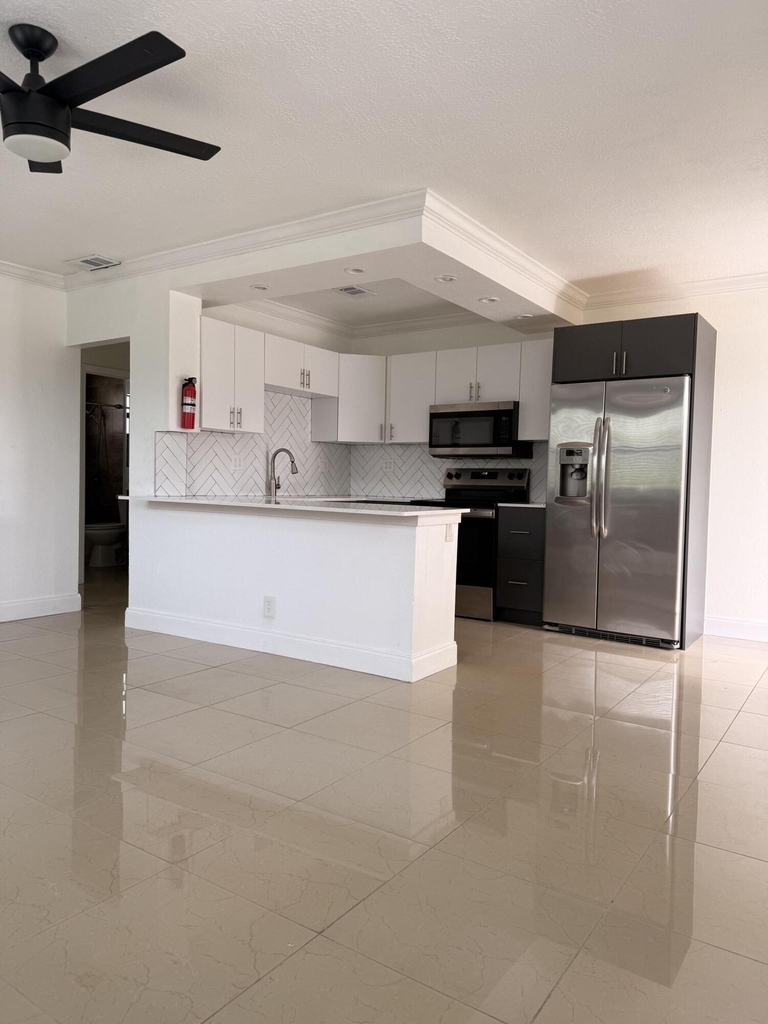 1501 Ne 7th Avenue - Photo 5
