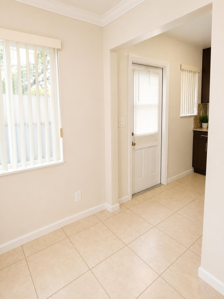 3609 Polk Street - Photo 3