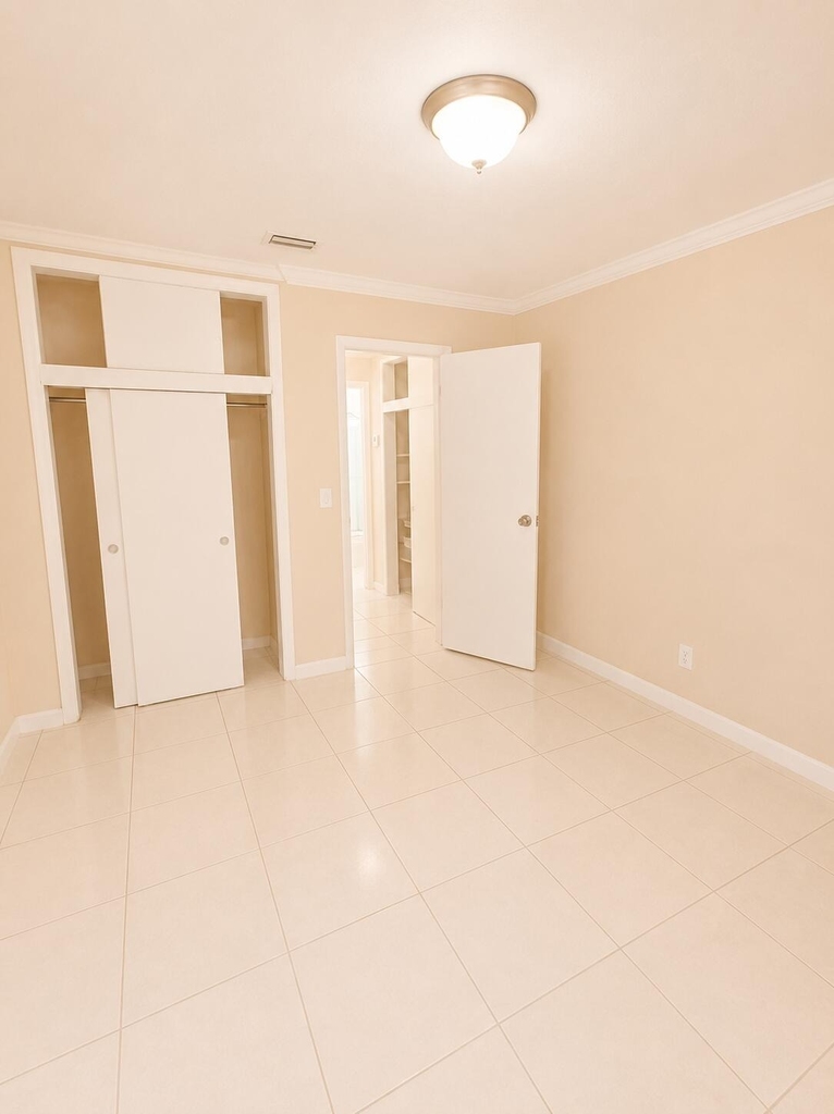3609 Polk Street - Photo 8