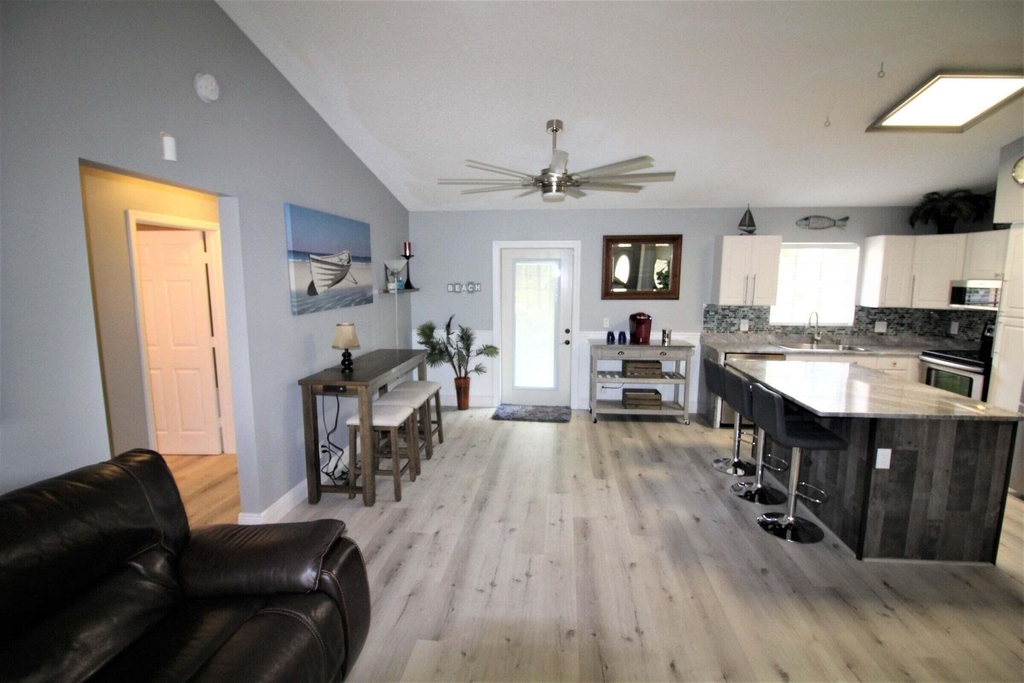 147 Nw 10th Avenue - Photo 17