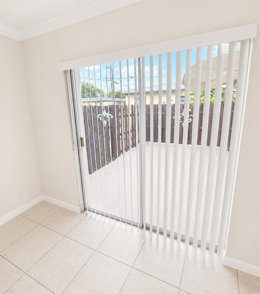 3615 Polk Street - Photo 0