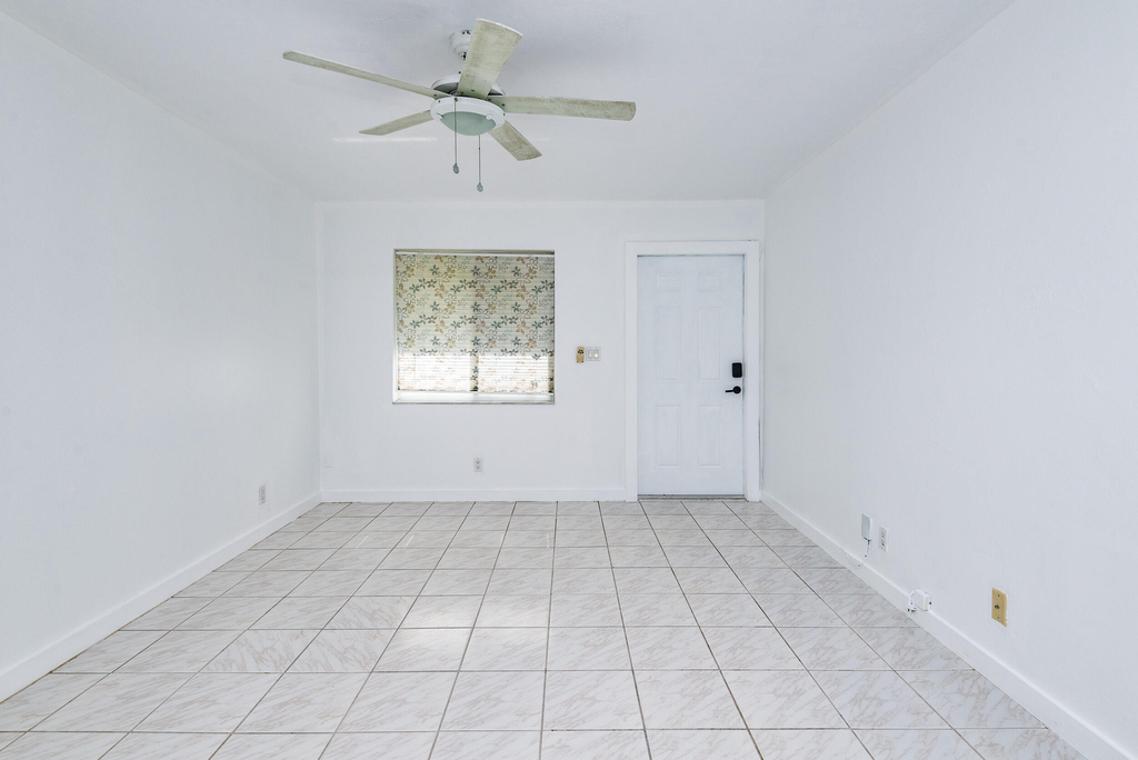 2501 Taylor Street - Photo 3