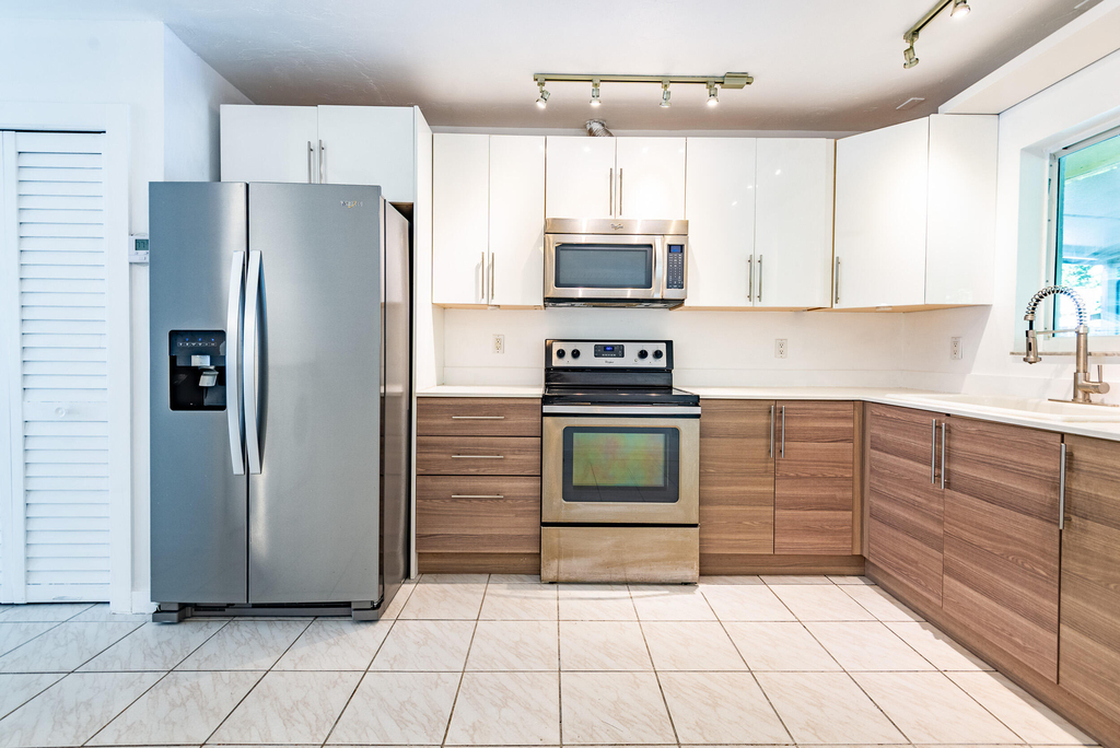 2501 Taylor Street - Photo 10