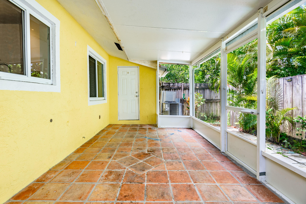 2501 Taylor Street - Photo 18