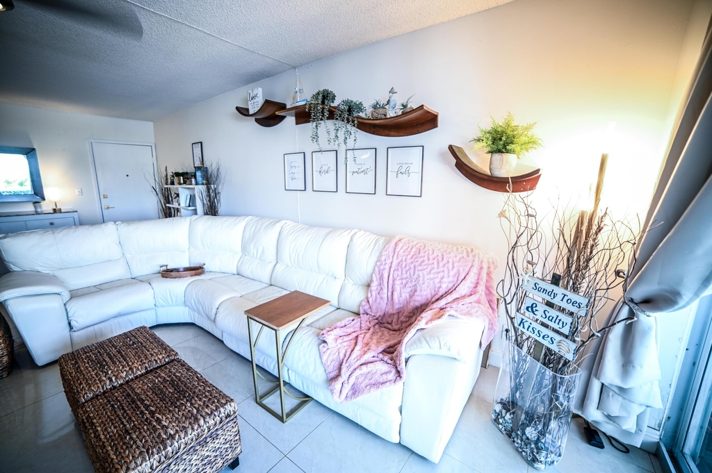 2701 N Ocean Boulevard - Photo 10