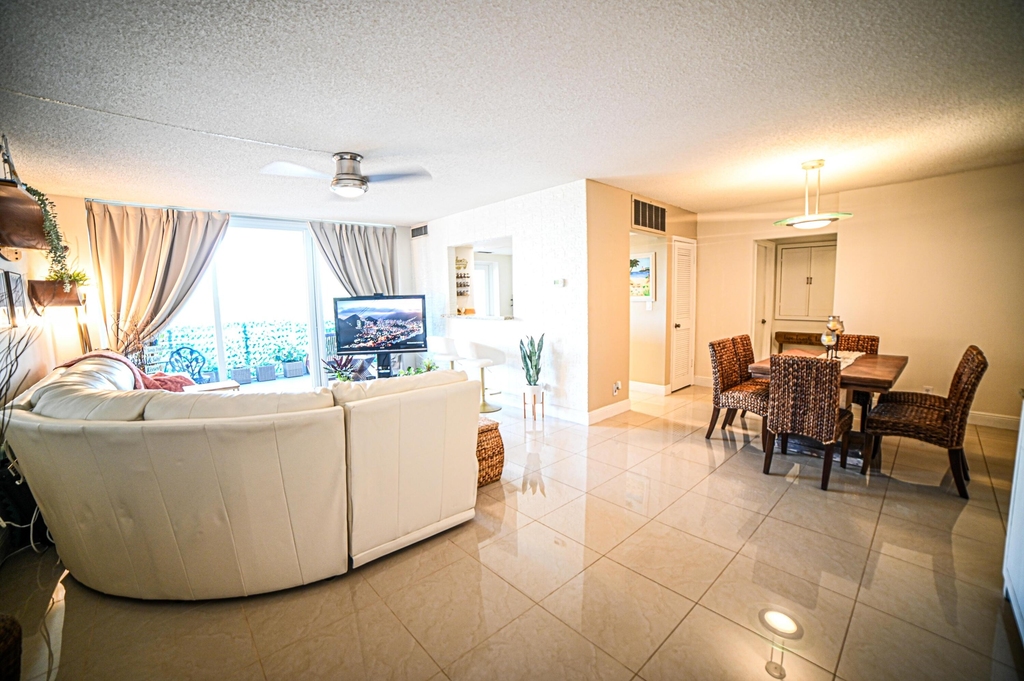 2701 N Ocean Boulevard - Photo 1