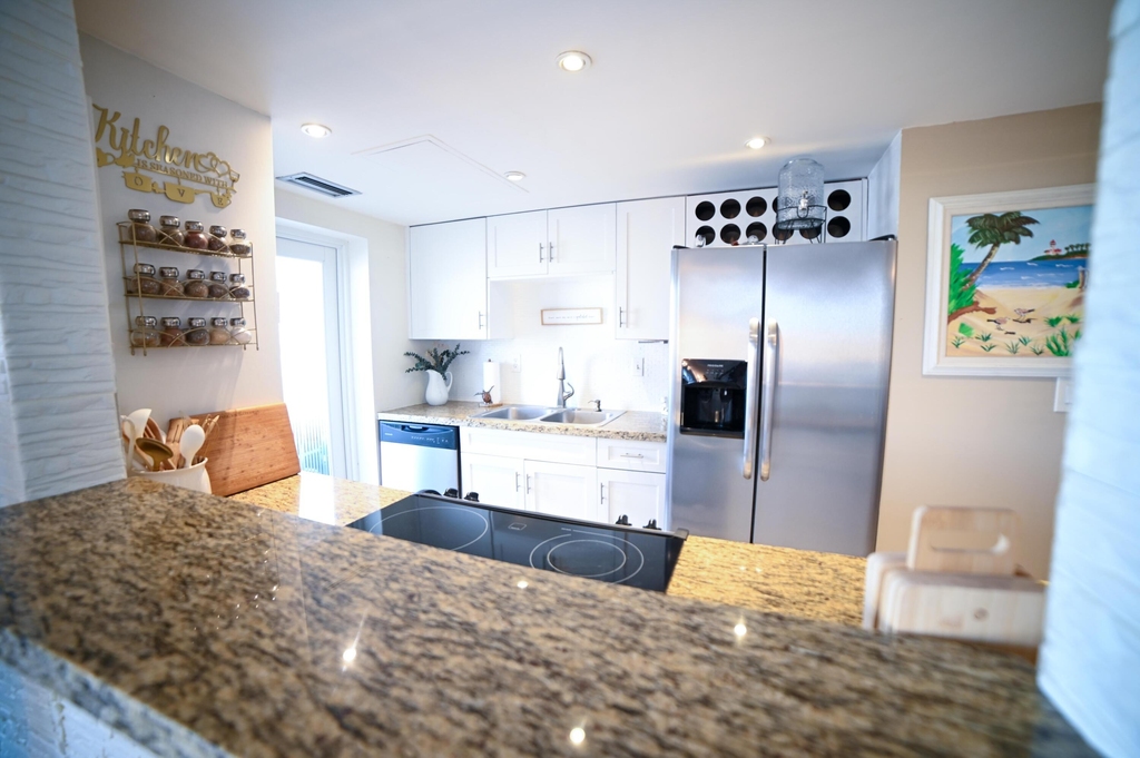 2701 N Ocean Boulevard - Photo 5