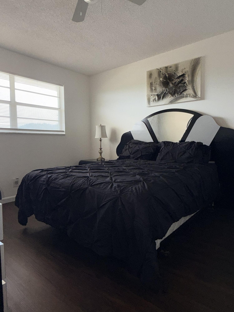 2601 Ne 3rd Court - Photo 14