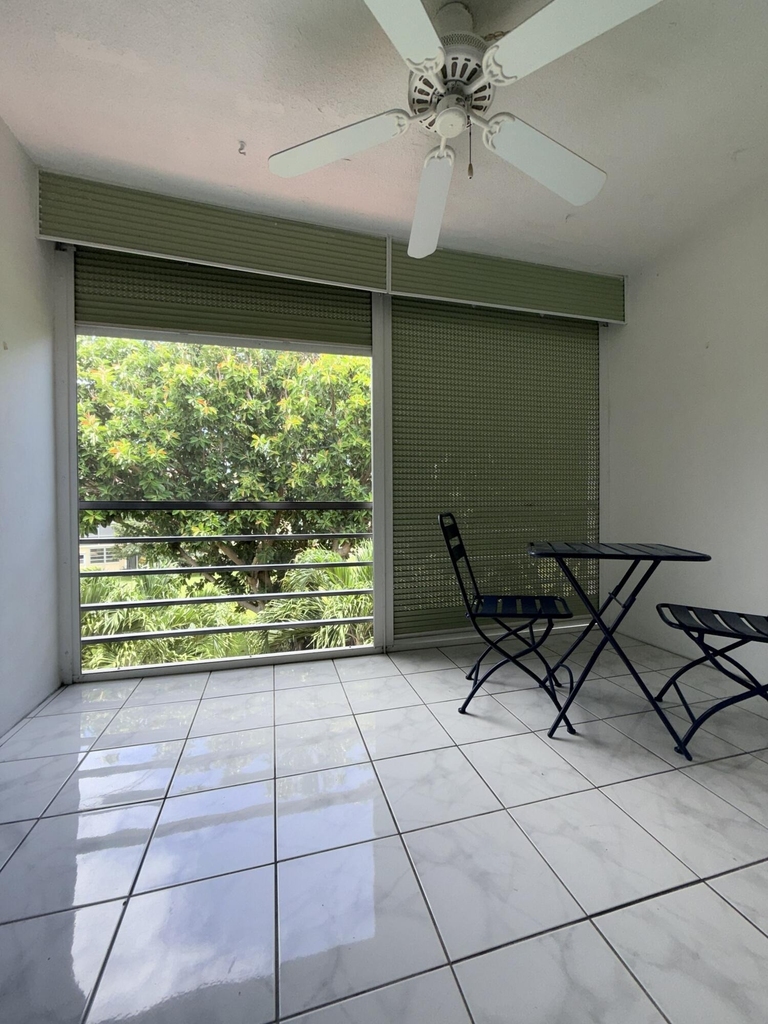 2601 Ne 3rd Court - Photo 10