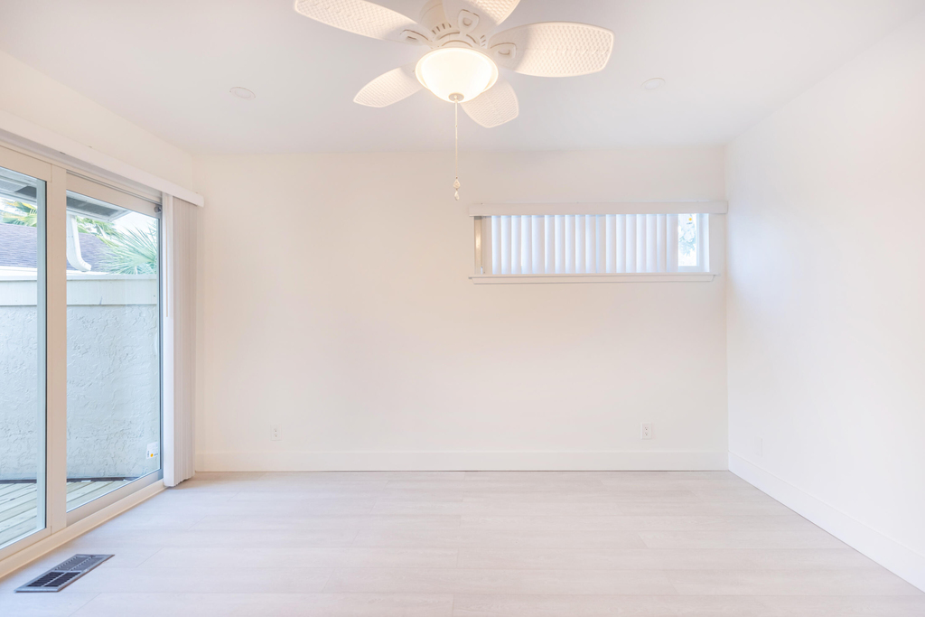 7860 Stanway Place W - Photo 23