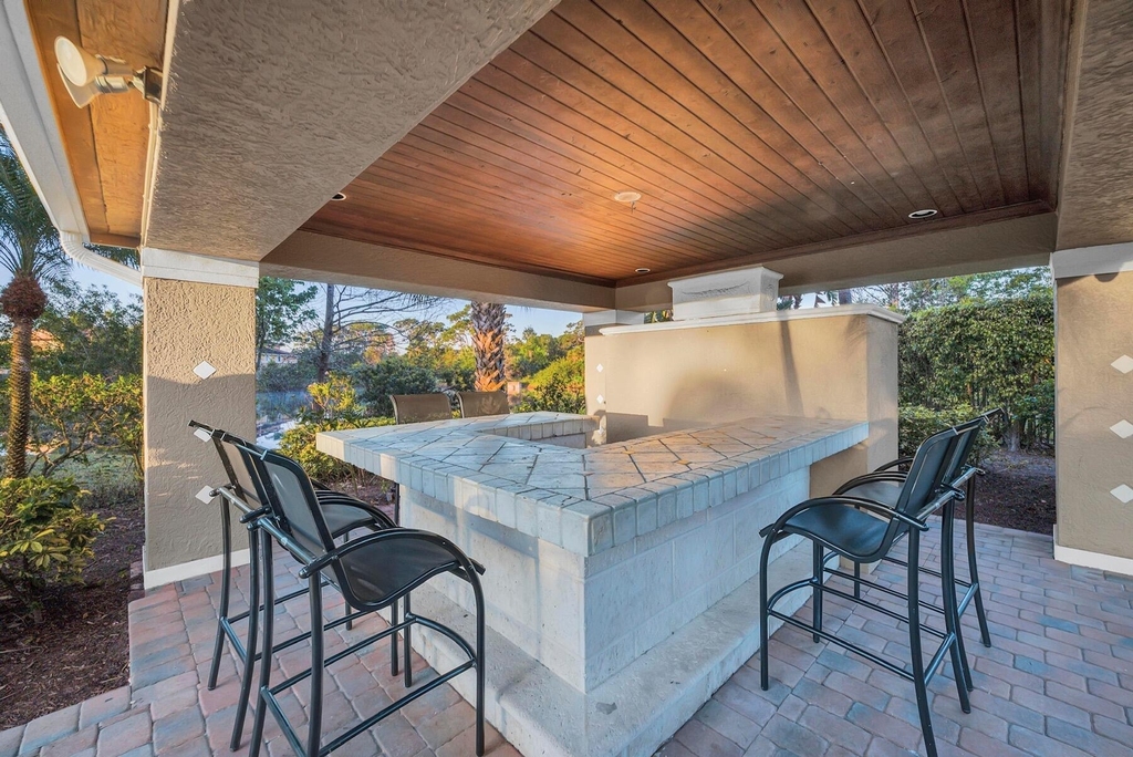 3702 Nw Mediterranean Lane - Photo 5