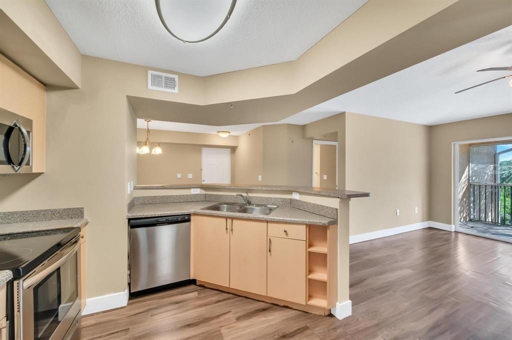 3702 Nw Mediterranean Lane - Photo 0