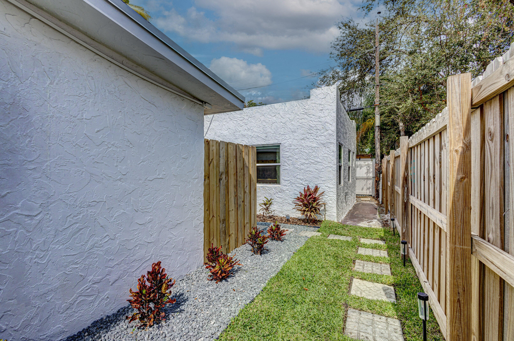 721 Franklin Road - Photo 25