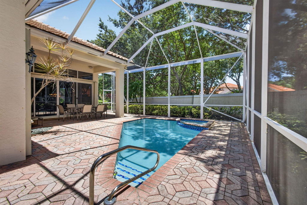 1048 Diamond Head Way - Photo 27