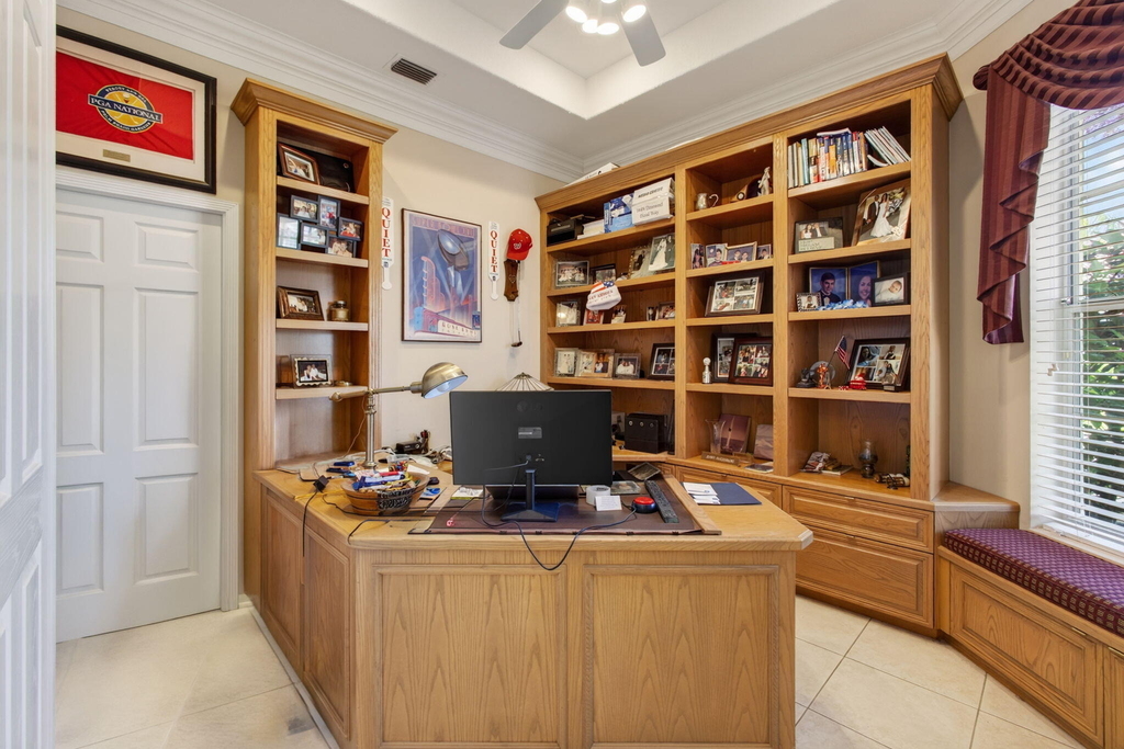 1048 Diamond Head Way - Photo 5