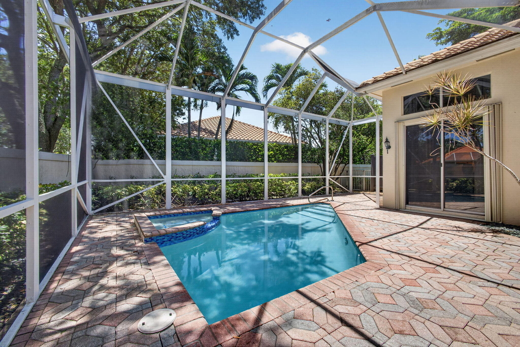 1048 Diamond Head Way - Photo 26