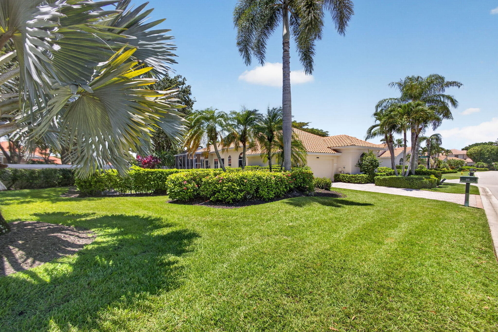 1048 Diamond Head Way - Photo 3