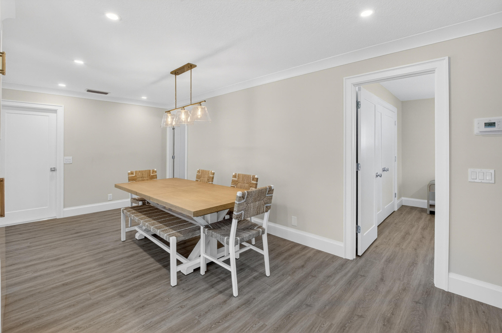 135 Se 28th Court - Photo 17