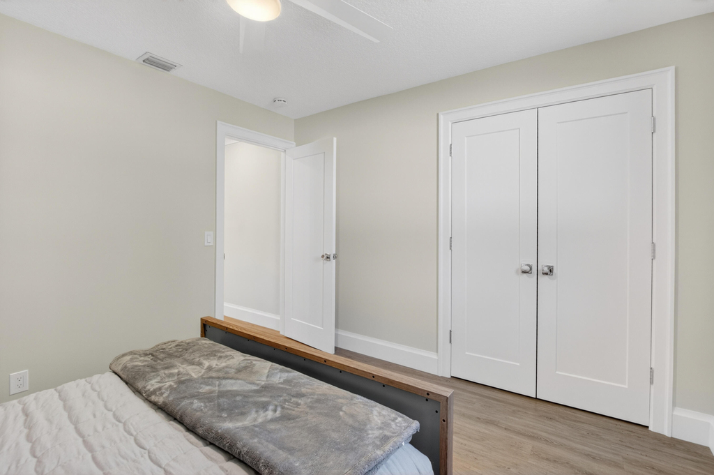 135 Se 28th Court - Photo 41