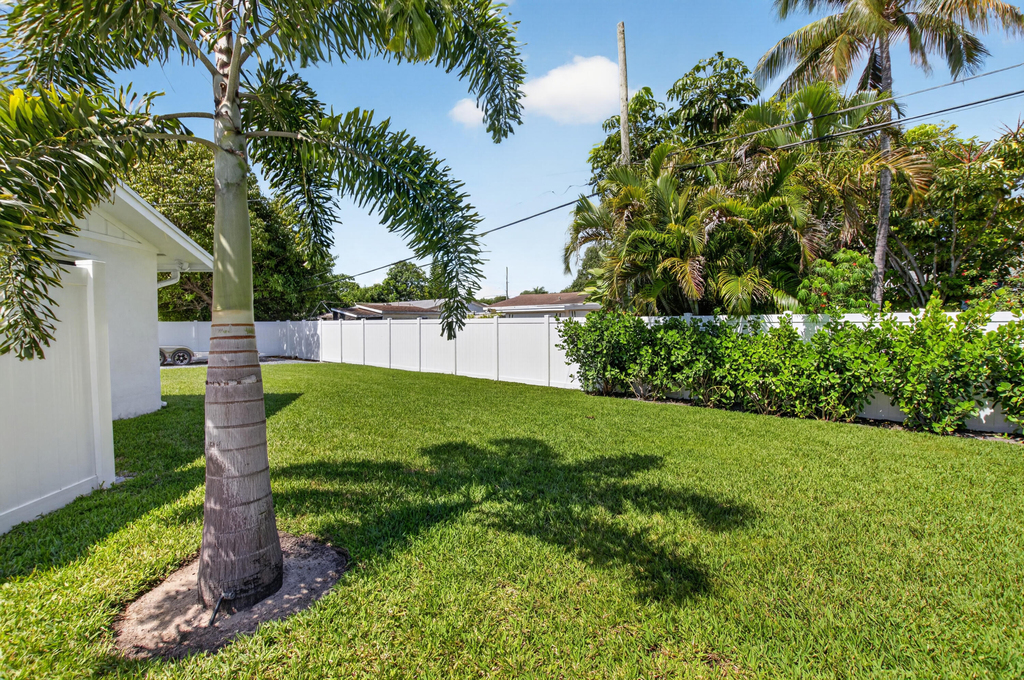 135 Se 28th Court - Photo 54